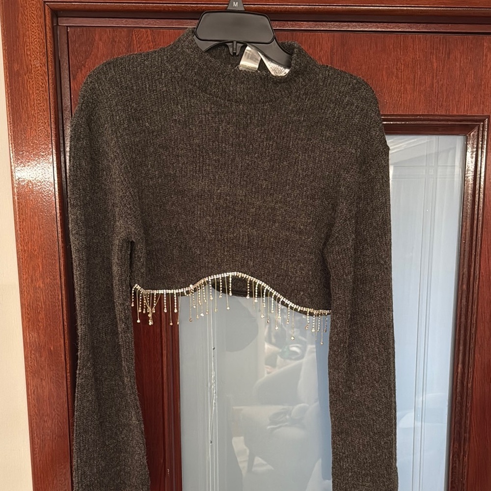 Gray Cropped Sweater with Beaded Fringe